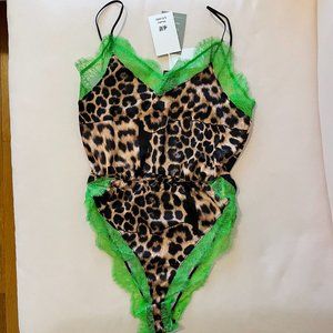 H&M Studio '22 - Leopard-print Bodysuit